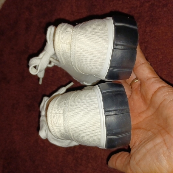 ZARA TENNIS SHOES.     NWOT - Picture 5 of 12